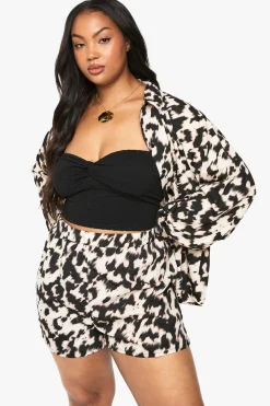 boohoo Plus Short Basique à Imprimé synthétique et Taille Élastiquée<Femme Basiques|Shorts