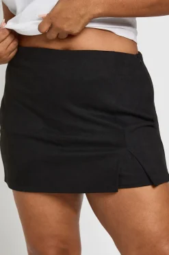 Plus skort enveloppant en suède