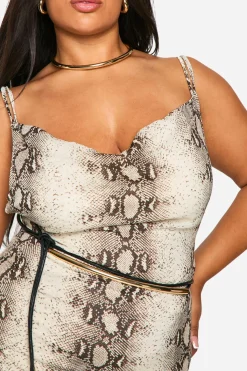 boohoo Plus Robe Maxi Cowl en Chiffon<Femme Robes|Robes De Soirée