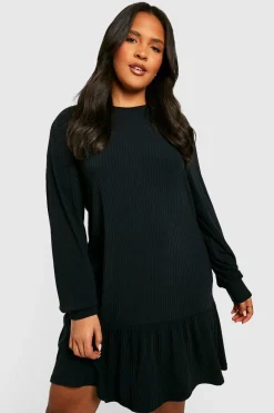 boohoo Plus Soft Rib Ruffle Hem Smock Dress<Femme Robes Courtes|Robes À Manches Longues