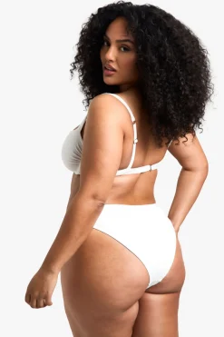 boohoo Plus Swimwear Essentials Haut de Bikini Balconette<Femme Maillots De Bain|Tenues De Plage