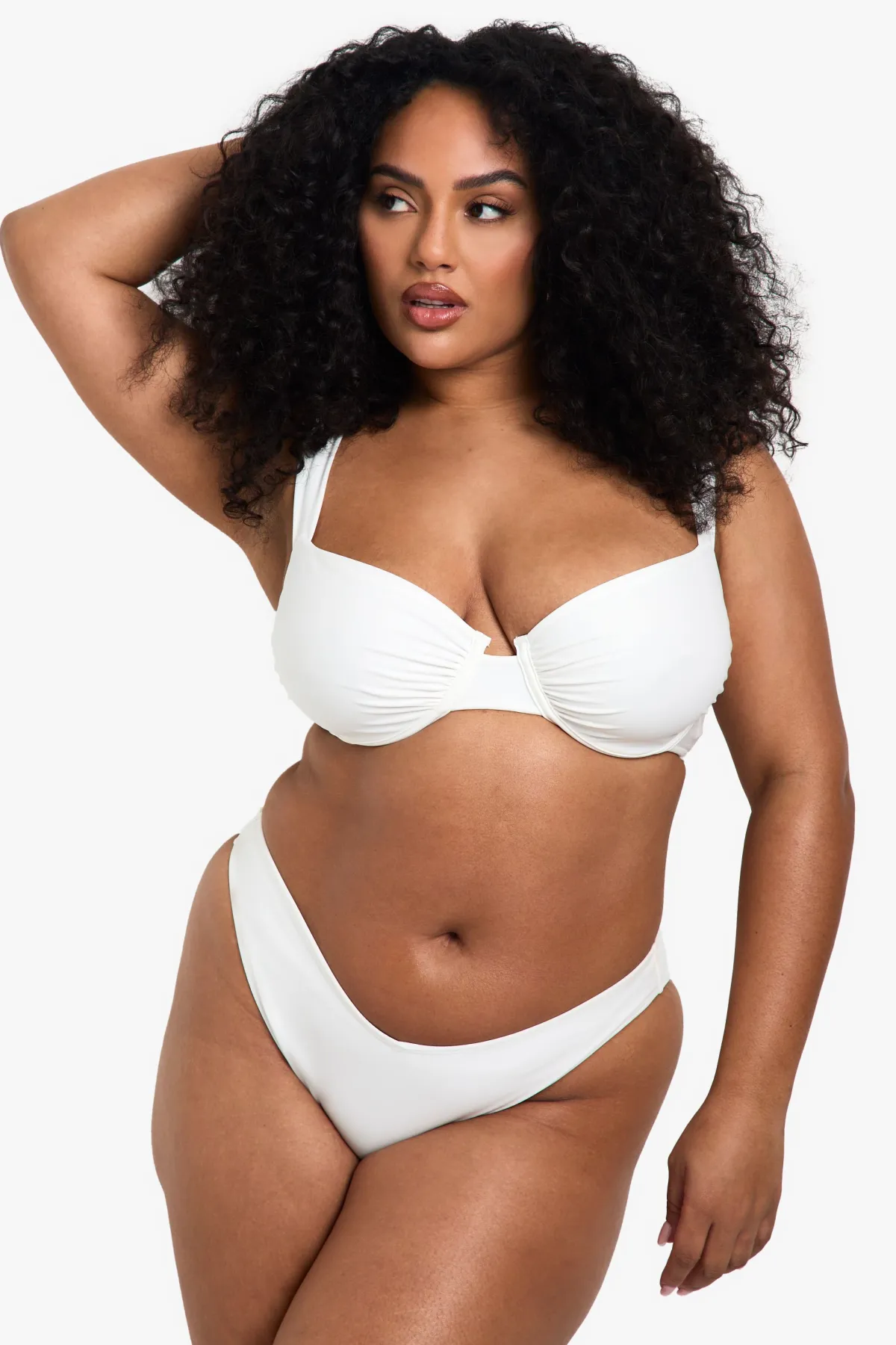 boohoo Plus Swimwear Essentials Haut de Bikini Balconette<Femme Maillots De Bain|Tenues De Plage