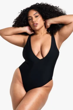 Plus Swimwear Essentials Maillot de Bain Contrôle Ventre Plongeant