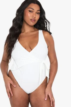 Plus Swimwear Essentials Maillot de bain enveloppant avec contrôle du ventre