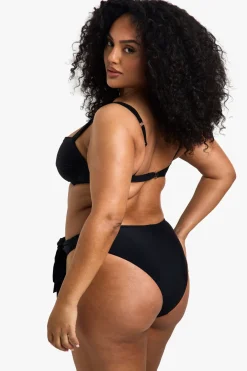 Plus Swimwear Essentials à nouer et bas taille haute