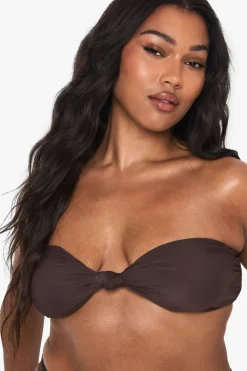 boohoo Plus Swimwear Essentials Top Bikini Bandeau<Femme Looks Chocolat|Tenues De Plage