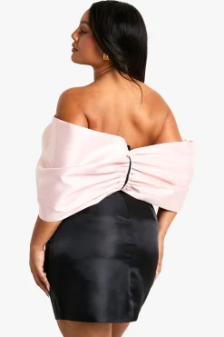 Plus Taffeta Bandeau Extreme Bow Shift Dress