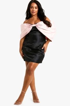 Plus Taffeta Bandeau Extreme Bow Shift Dress