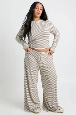boohoo Plus Tee-shirt bébé à manches longues rayé<Femme Tops