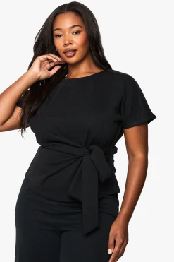 PLUS TOP À MANCHES COURTES EN MAILLIÉ AVEC DÉTAIL DRAPÉ GRANDE TAILLE