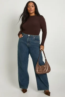boohoo Plus t-shirt à manches longues en slinky à double couche<Femme Looks Chocolat|Tops D’Automne