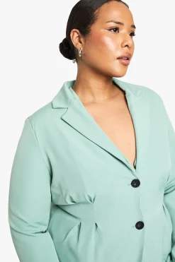 boohoo Plus Woven Cinched Waist Blazer<Femme Tailleurs|Blazers