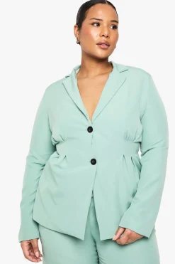 boohoo Plus Woven Cinched Waist Blazer<Femme Tailleurs|Blazers