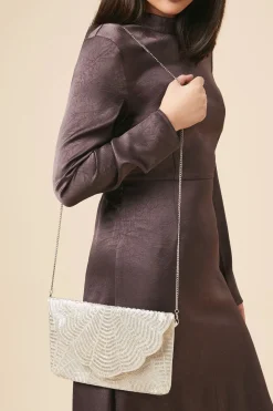 Pochette Perlée à Motif Festonné Avec Bandoulière Amovible