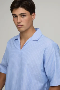 boohooMAN Polo Ample Oversize À Rayures Popeline Et Col En V<Homme Polos