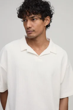 boohooMAN Polo Texturé À Col Revere Oversize<Homme Polos|Tout Afficher