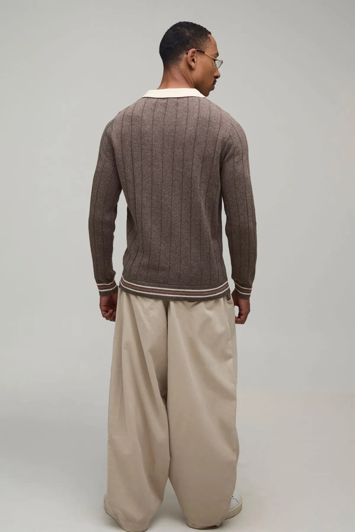 boohooMAN Polo Tricoté Côtelé À Col V Coupe Regular<Homme Polos|Maille