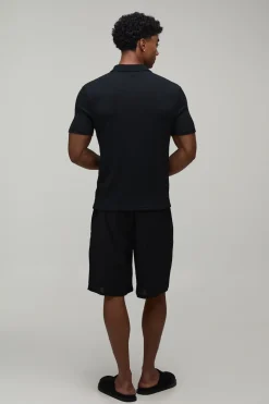 boohooMAN Polo Zippé Ajusté Texturé Froissé Effet Muscle<Homme Polos