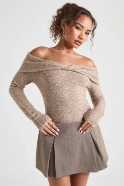Pull Bardot à l'avant torsadé