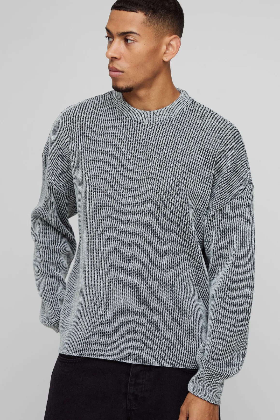 Pull boxy à col rond, épaules tombantes, en tricot côtelé plaqué