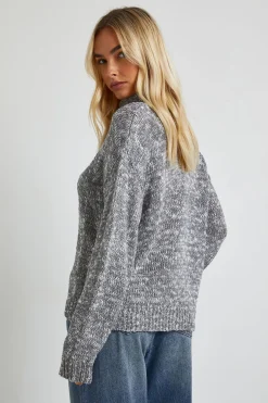 Pull à col roulé en maille marbrée