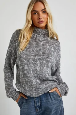 Pull à col roulé en maille marbrée