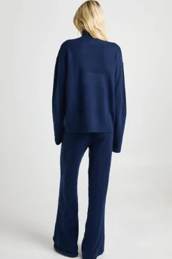 Pull à col roulé surdimensionné ultra doux et pantalon à jambes larges coordonné