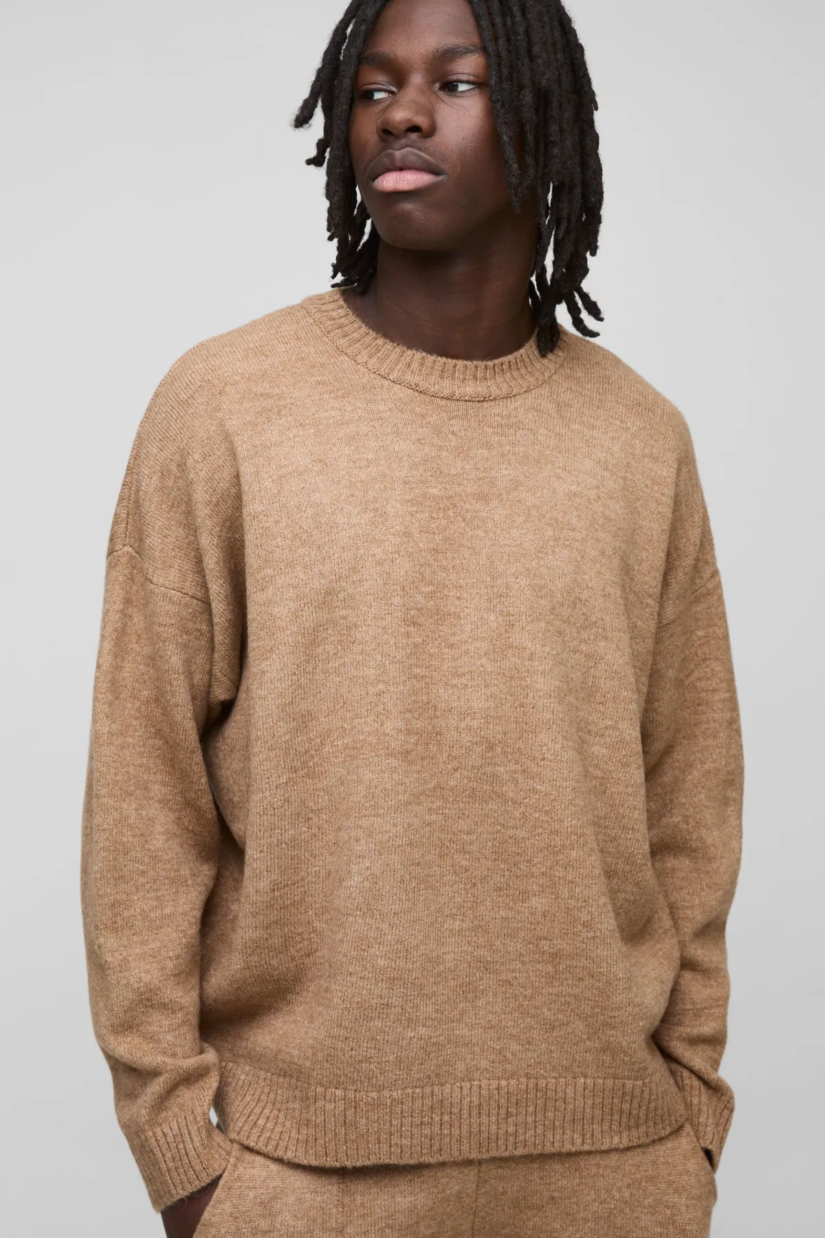boohooMAN Pull en maille brossée surdimensionné à coupe carrée et col allongé<Homme Maille|Mailles