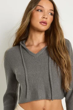 Pull en maille à capuche