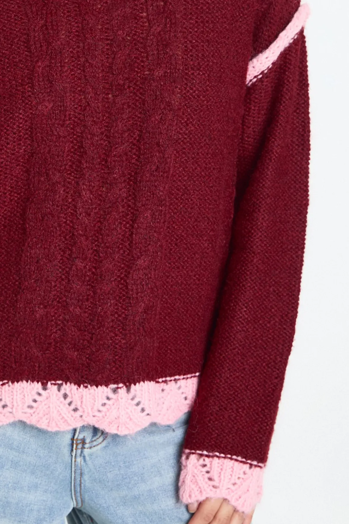 Pull en maille à détail d'épaule avec couture apparente