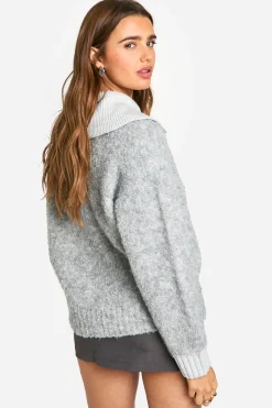 Pull en maille oversize à col côtelé boutonné
