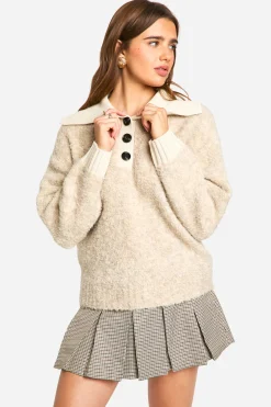 Pull en maille oversize à col côtelé et boutonné