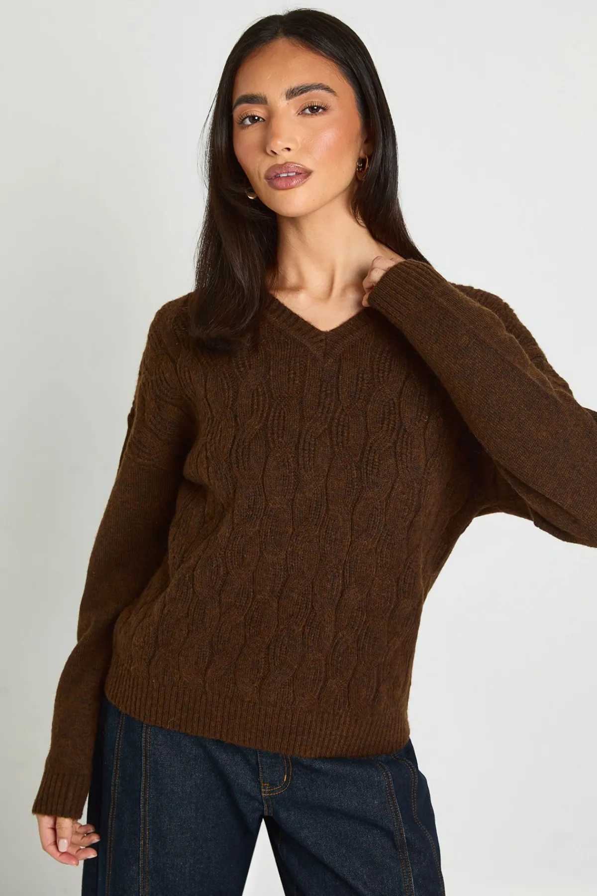 boohoo Pull en maille épaisse à col en V et torsadé<Femme Pulls Et Gilets|Toutes Les Mailles