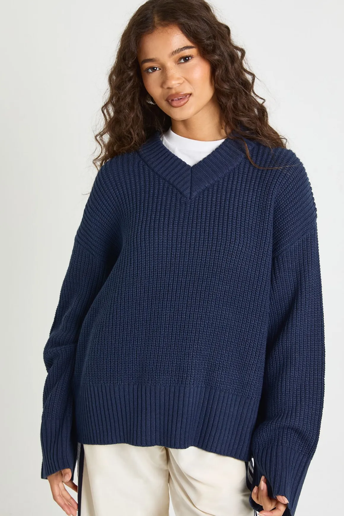 Pull en maille épaisse à encolure en V