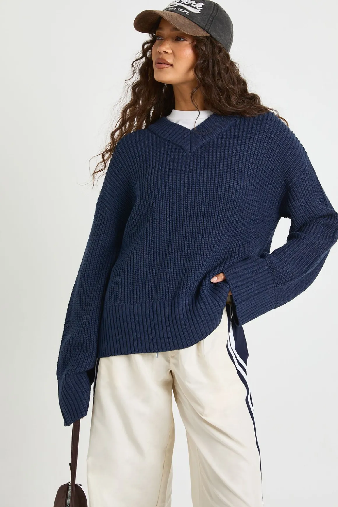 Pull en maille épaisse à encolure en V