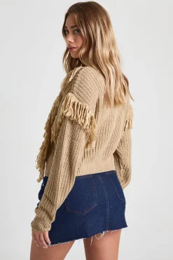 Pull en maille torsadée avec détails de glands