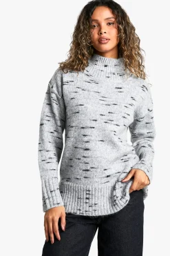 Pull en tricot doux marle oversize à col haut