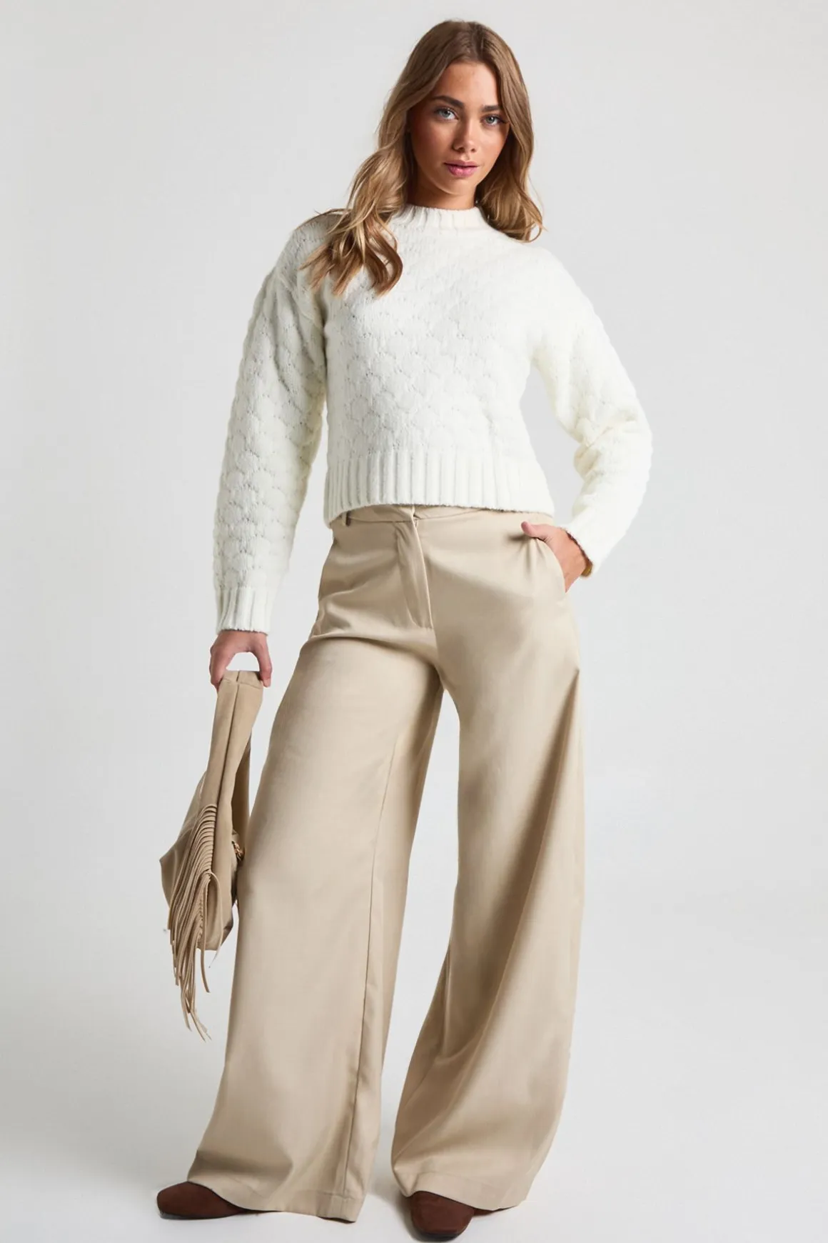 Pull-over boxy en maille texturée et épaisse à col rond