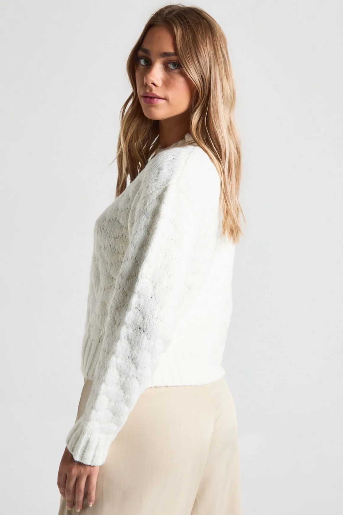 Pull-over boxy en maille texturée et épaisse à col rond