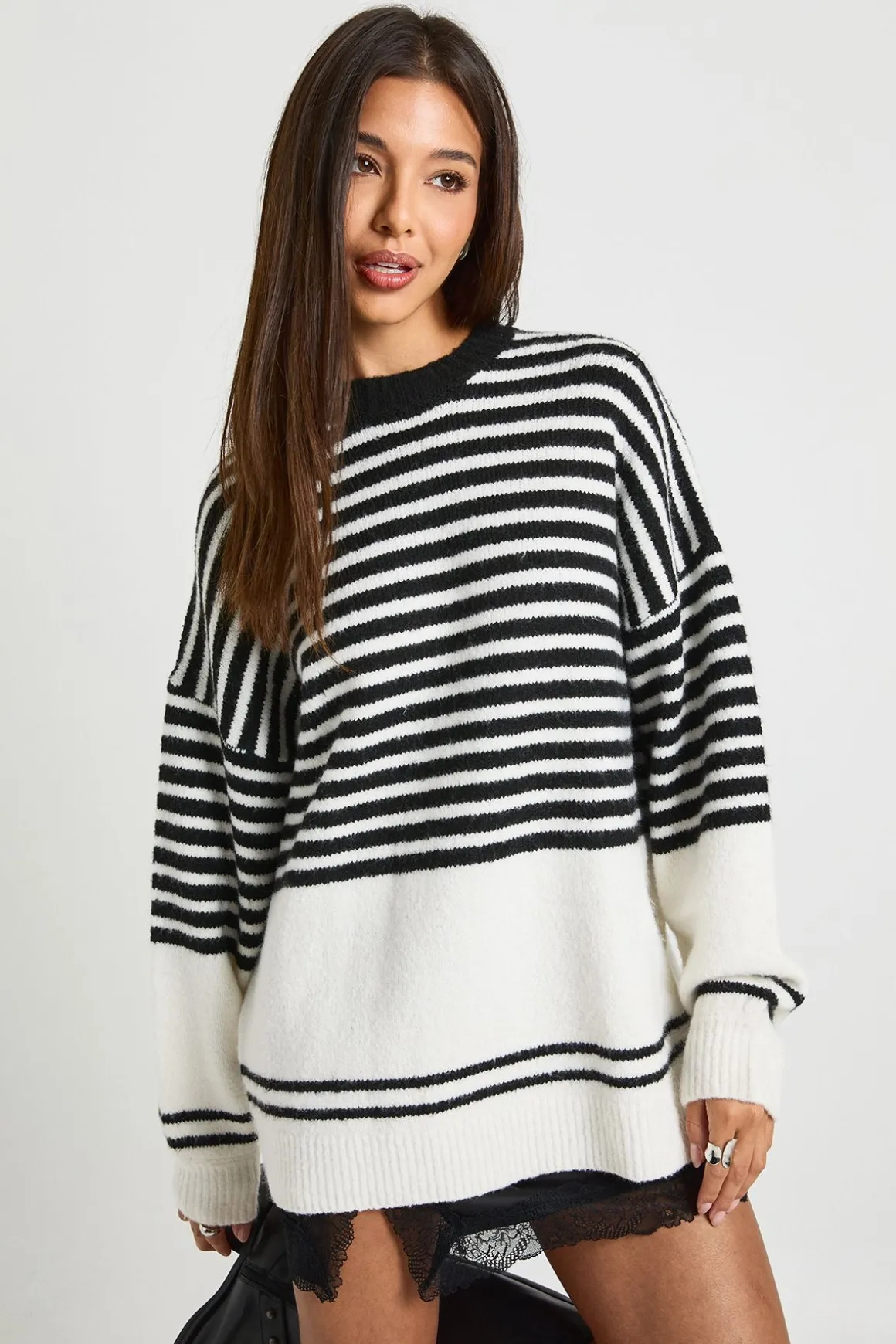 Pull oversize à rayures mixtes