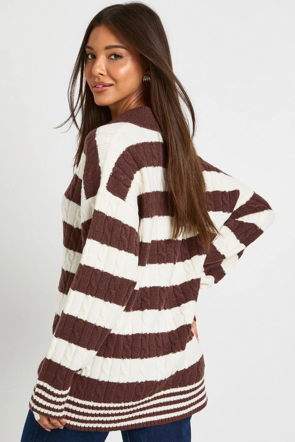 boohoo Pull rayé à col en V<Femme Pulls Et Gilets|Toutes Les Mailles