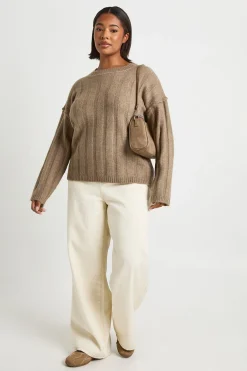 boohoo Pull surdimensionné en côtes larges douces<Femme Pulls Oversize|Pulls Et Gilets