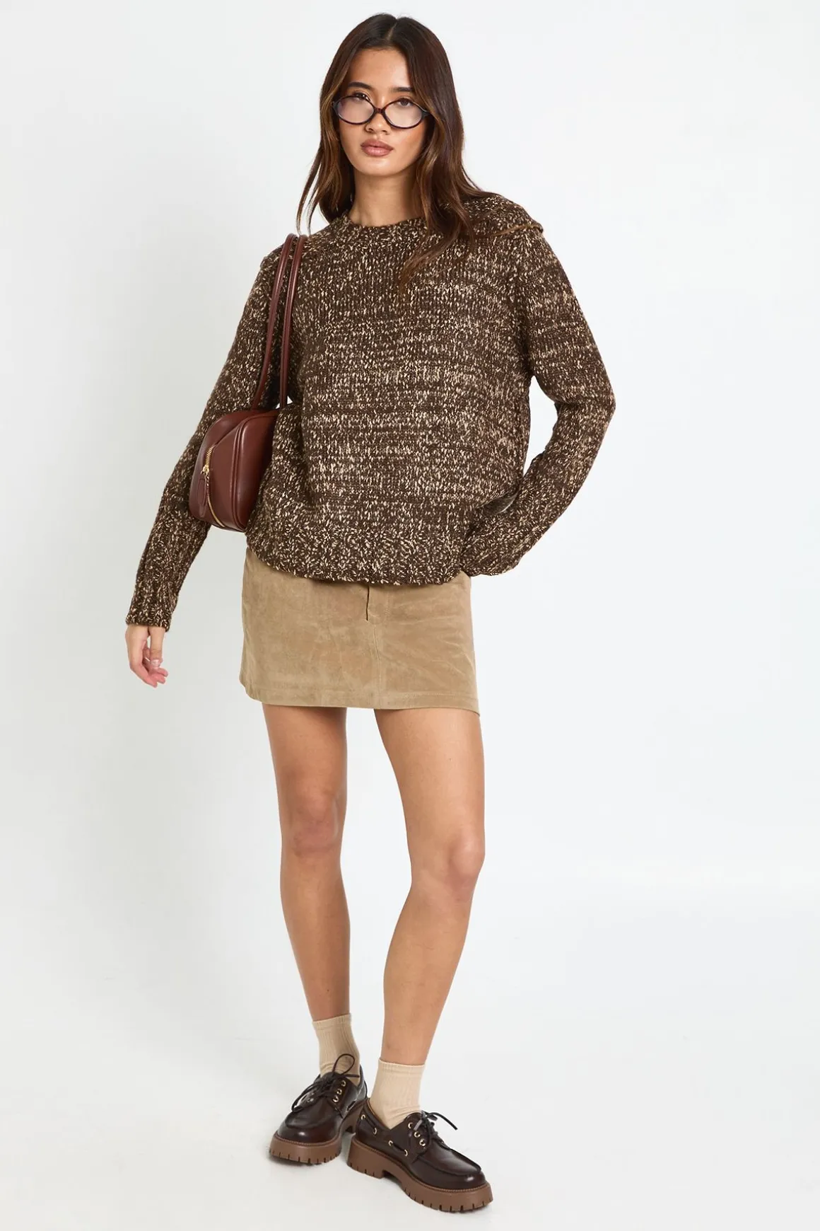 Pull surdimensionné en maille épaisse à détails de couture inversée