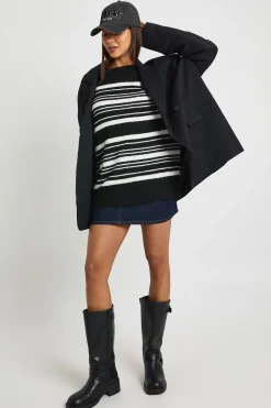 boohoo Pull tricoté ample à rayures en maille douce<Femme Pulls Et Gilets|Toutes Les Mailles