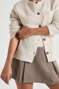 Pull tricoté avec détail de col zippé
