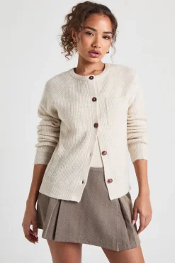 Pull tricoté avec détail de col zippé