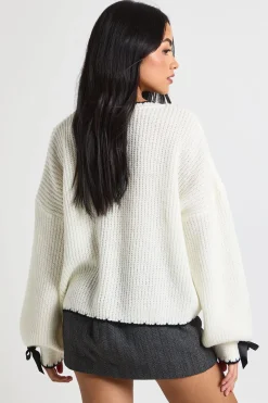 boohoo Pull tricoté avec détail de manchette à nœud<Femme Pulls Et Gilets|Toutes Les Mailles