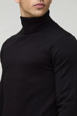 Pull tricoté à col roulé Muscle Fit