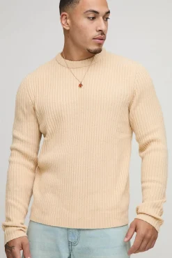 Pull tricoté côtelé coupe régulière