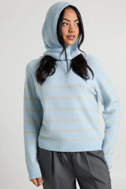 Pull tricoté doux rayé avec capuche détachable